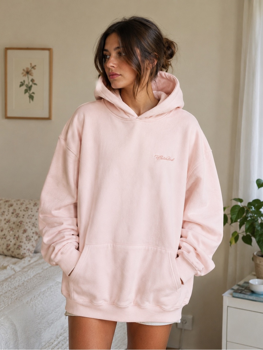 Edikted Light Pink Women's Oversized Hoodie Sweatshirt